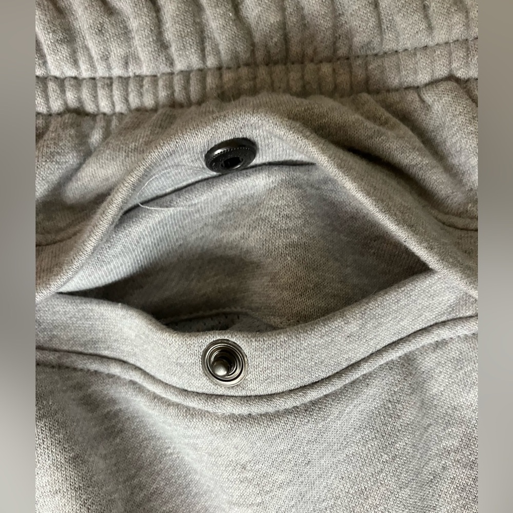 NWT Under Armour Men's Rival Fleece Joggers Loose Fit Tapered Leg Sweatpant 4XL - Picture 9 of 11
